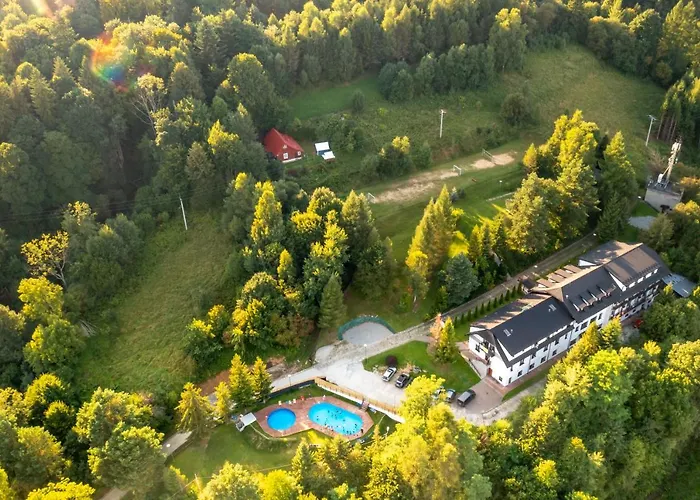 Couette-café Szczyt 3*